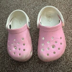 Kids Pink Crocs size 6